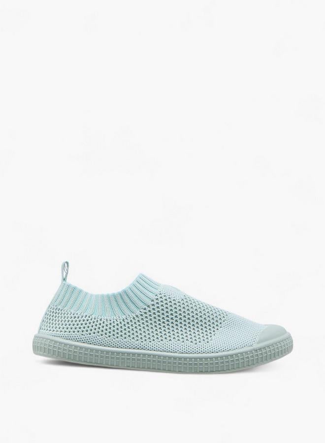 Oaklan by Shoexpress Textured Slip-On Sports Shoes - Image 3