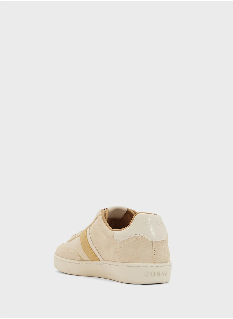 GUESS Logo Detailed Lace Up Low Top Sneakers
