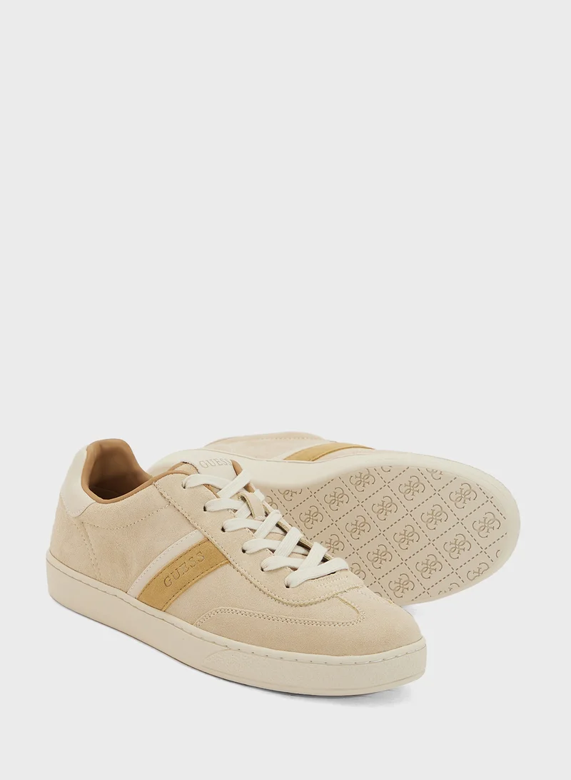 GUESS Logo Detailed Lace Up Low Top Sneakers