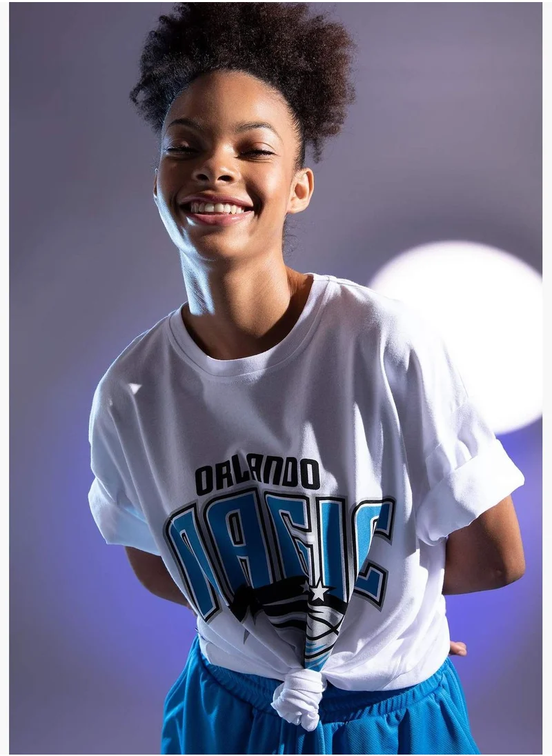 ديفاكتو Woman NBA Orlando Magic Licenced Oversize Fit C Neck Knitted Short Sleeve T-Shirt