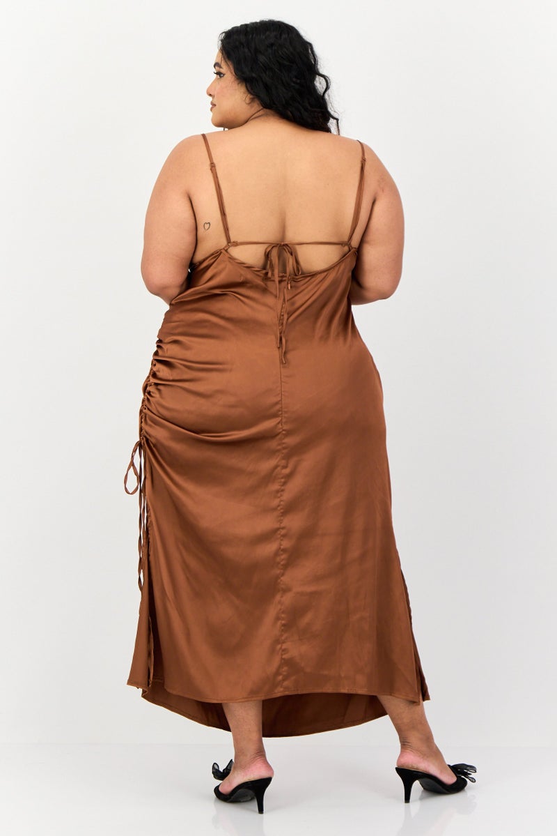 PUBLIC DESIRE Women Plain Midi Plus Size Party Dress, Brown  - Image 4