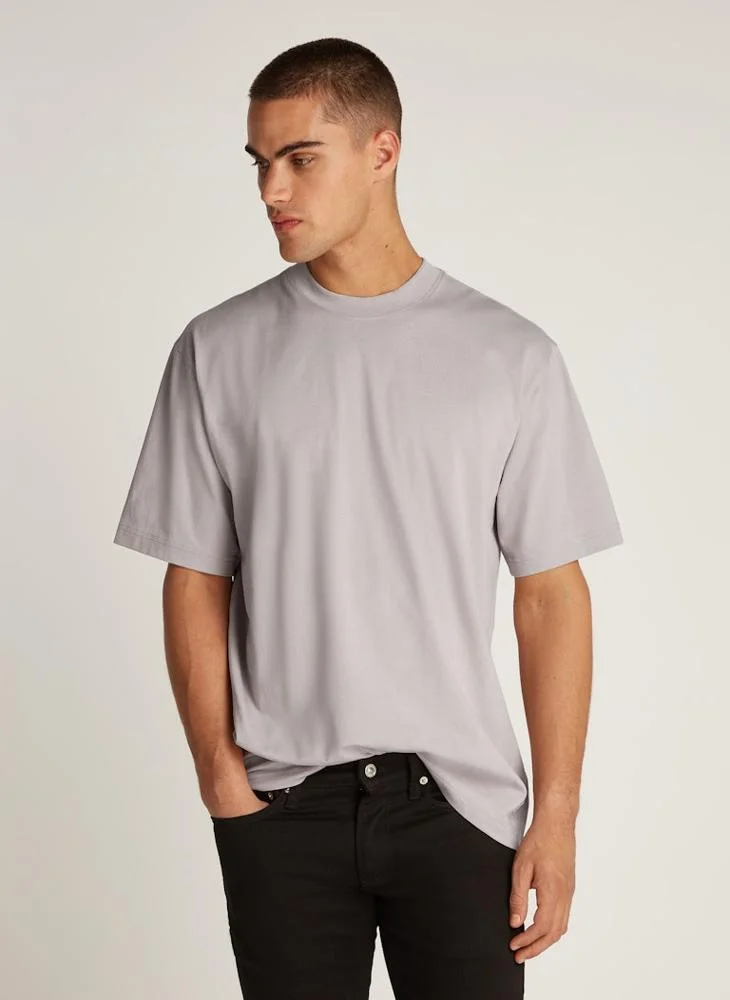 كالفن كلاين جينز Essential  Crew Neck T-Shirt