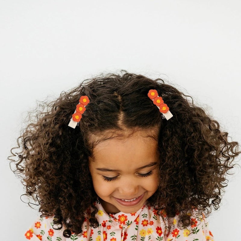 CellElection 16 قطعة مشابك شعر زهور الأقحوان للفتيات الصغيرات مشابك شعر مبطنة بالكامل للأطفال الصغار إكسسوار شعر زهور للأطفال الرضع والأطفال - Image 2