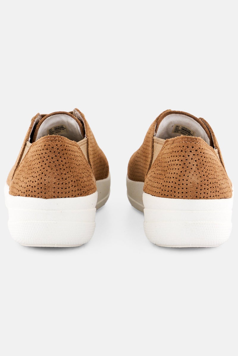 FitFlop Women Lace Up Casual Shoes, Tan  - Image 2