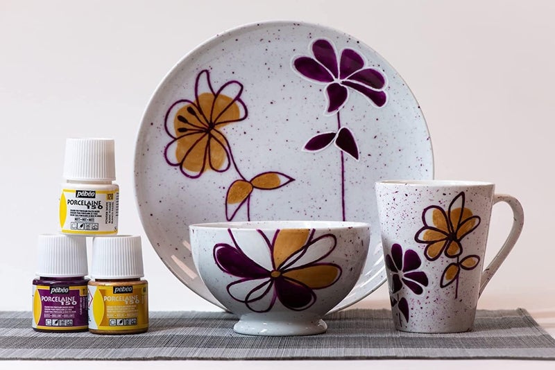 Pebeo Porcelaine 150 China Paint - 45ml Bottle in Citrine Yellow - Image 3