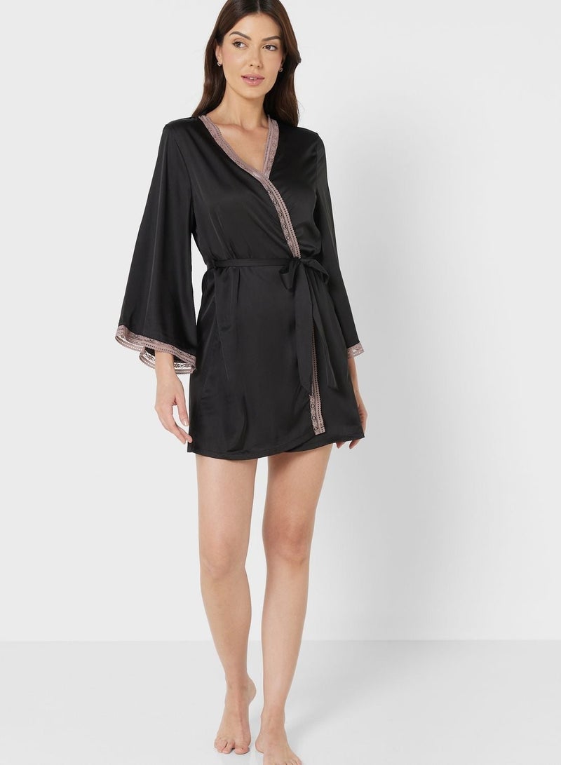 NIBEMINENT Contrast Lace Detail Night Robe  - Image 1