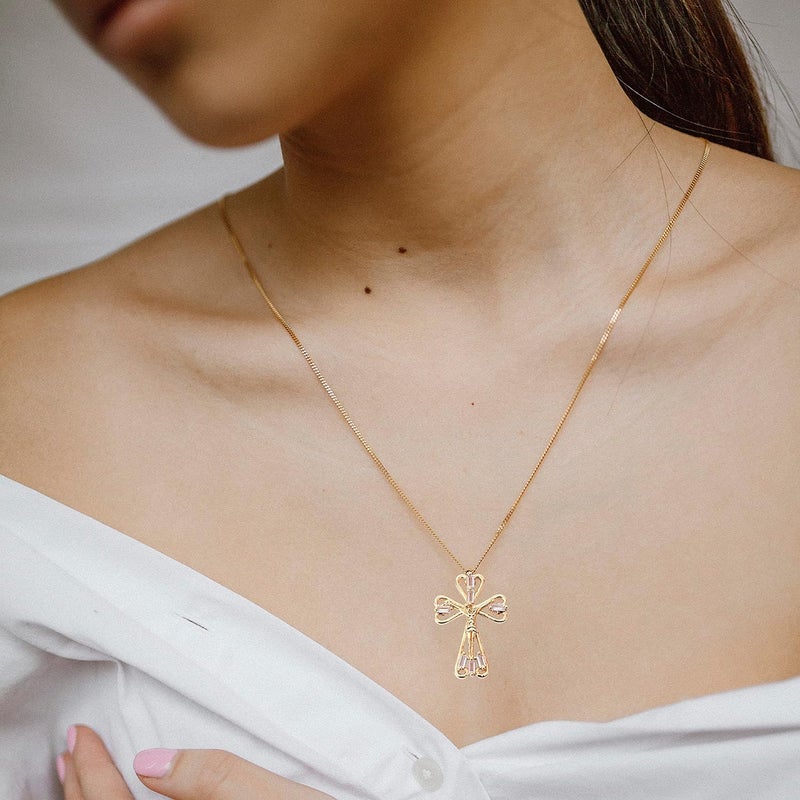 LLIYSOUN Cross Pendant Necklace for Women Jewelry Gold Cross Necklaces Gifts for Women Girl Cross Necklace Minimalist Trendy Jewelry Valentines Day Gifts - Image 2