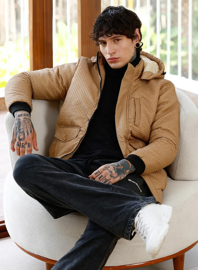 Men's Geometric-Tactile Puffer Jacket | Stand Collar , Long Ribbed Cuff Sleeves , Flap-Button Closure , Straight Hem | Solid Woven Textured For Casual & Daily | Camel Beige