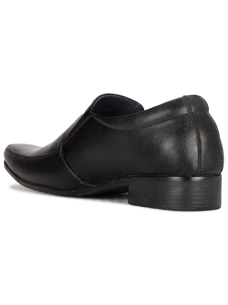 Bata Men's Slip-on Formal Shoes - Image 4