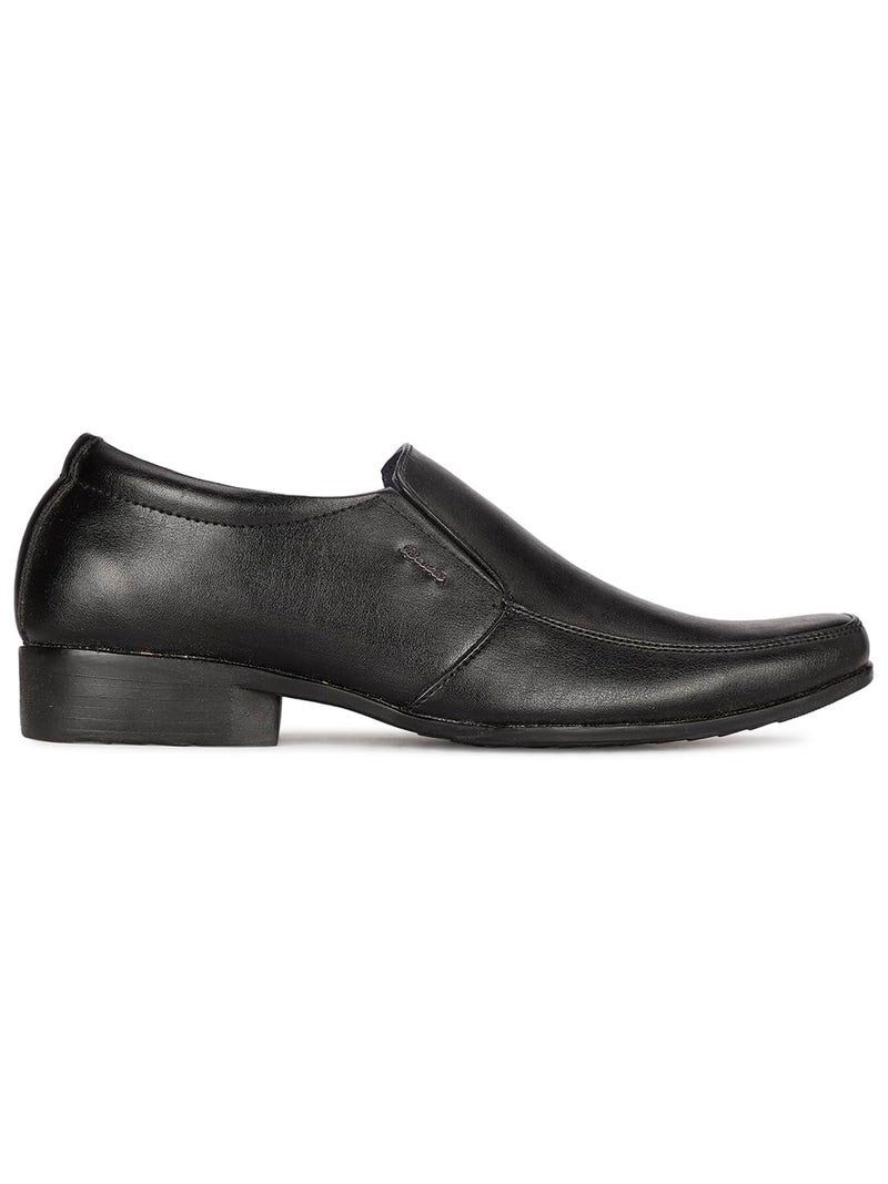 Bata Men's Slip-on Formal Shoes - Image 3