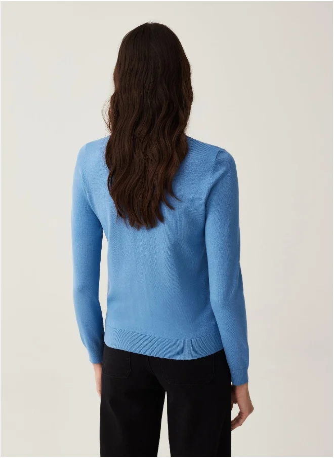 او في اس Solid colour cardigan with round neck