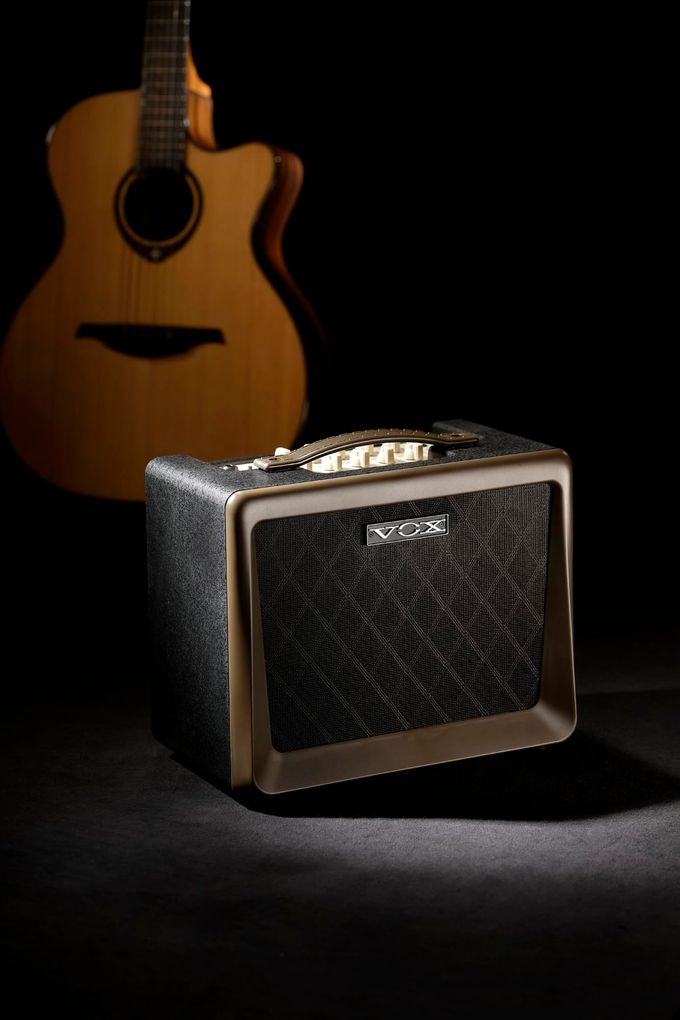 VOX Vx50Ag 50-Watt Acoustic Guitar Amp - Image 3