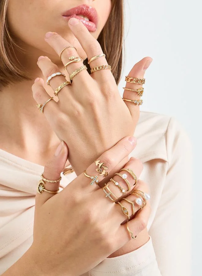 ستايلي Gold Tone Casual Pearl And Gem Details Ring Set