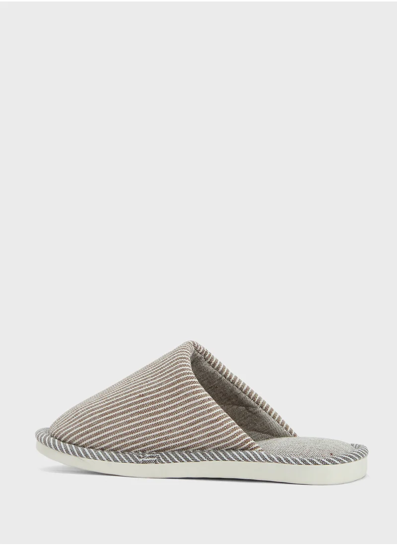 سفنتي فايف Cozy Mule Home Slippers