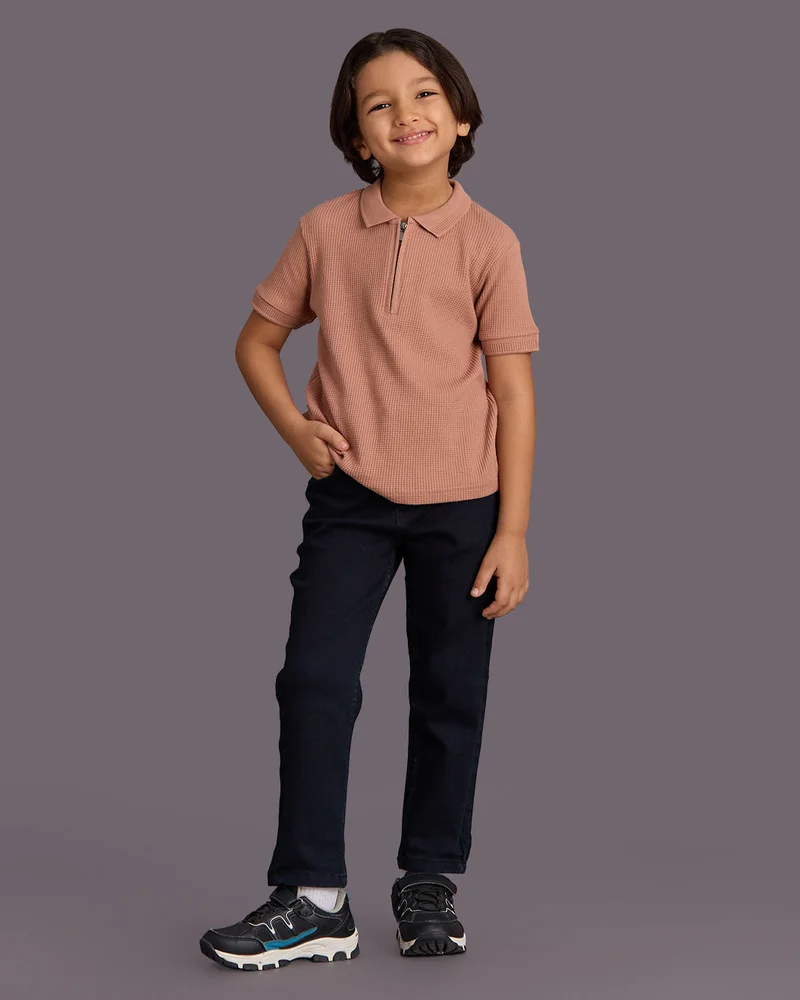 ردتاغ بولو جاكار باللون البني للأولاد الصغار