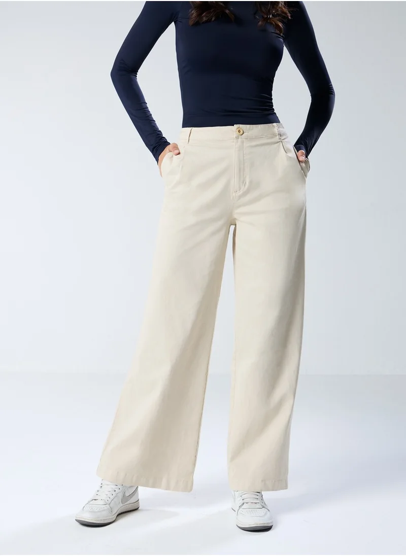 Zigzag Light Beige flared Chino pant