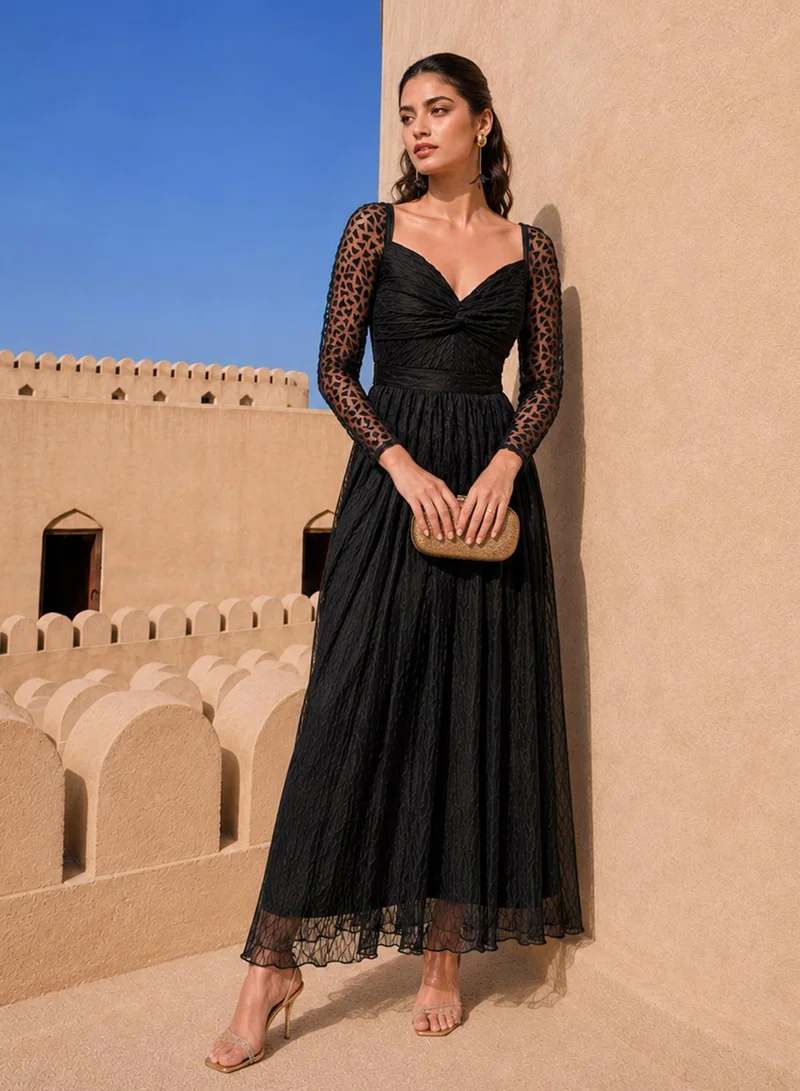 Threadz by Ajooni Sweetheart Neck Lace Detail Maxi Dress