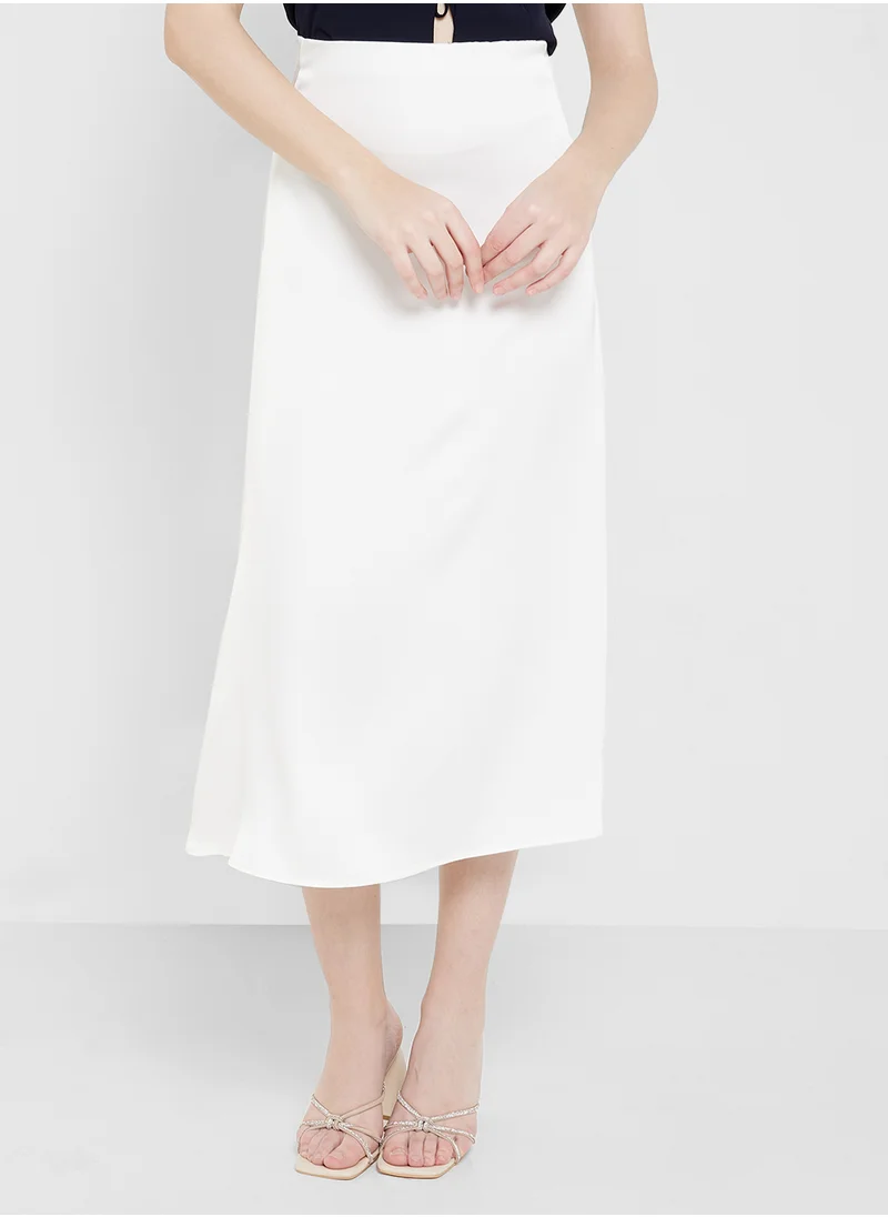 ايلا A-Line Satin Skirt