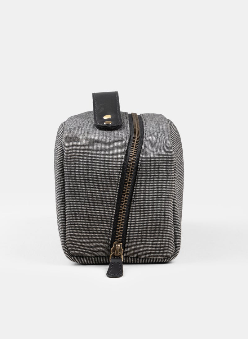 FABRICA KRAFT FABRICAKRAFT Sunbrella® Travel Pouch – Durable, Stylish Travel Companion for All Your Adventures (Black)  - Image 3