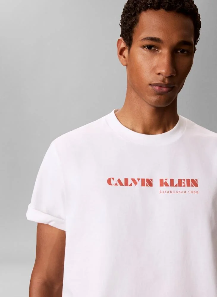 Calvin Klein Jeans Bright White Relaxed Logo T-shirt for Men | Best Price UAE