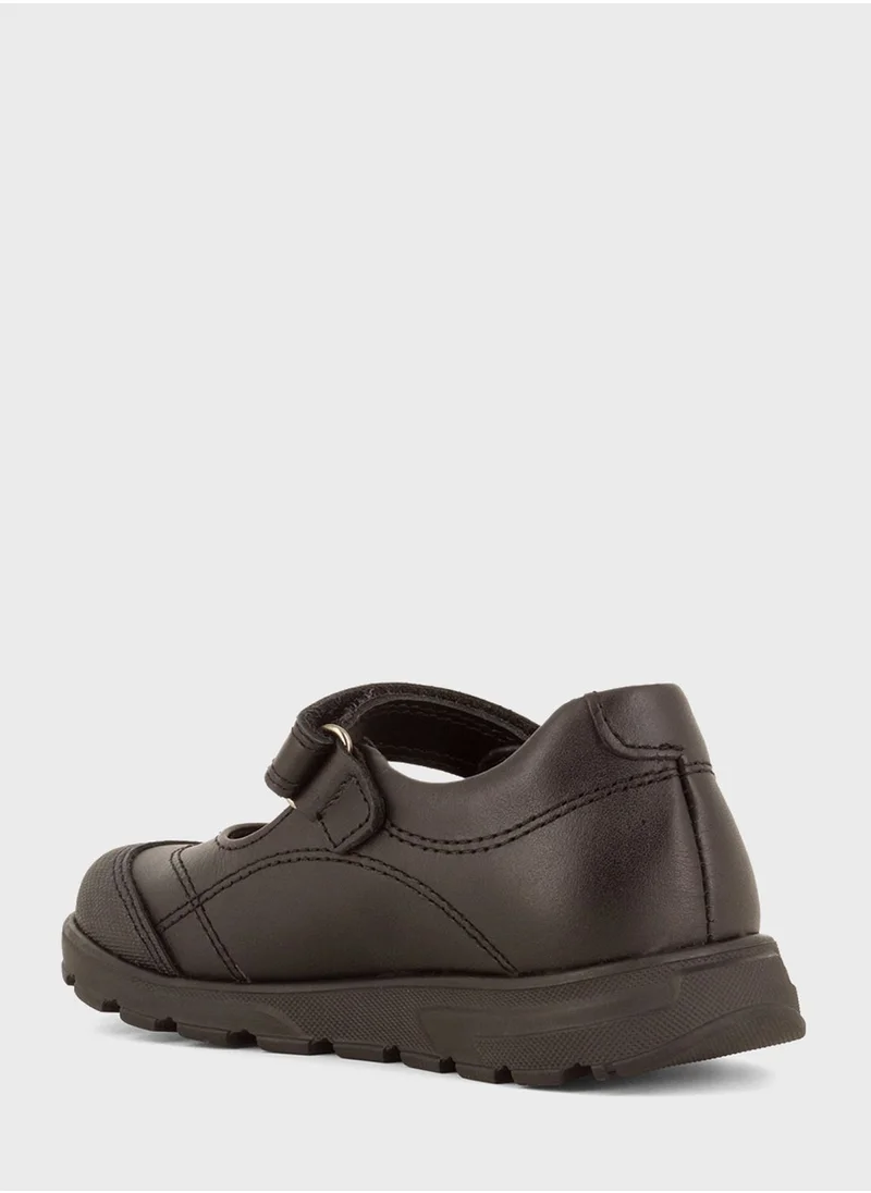 Pablosky Youth Velcro Low Top Sneakers