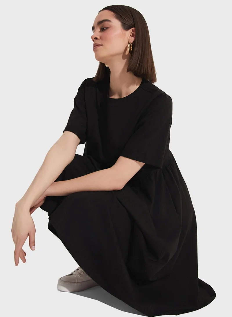 JUNE Gathered Waist Midi Dress