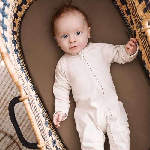 GRSSDER Stretchy Ultra Soft Fitted Bassinet Sheet 2 Pack, Universal Fit for Bassinets Baby Cradle Moses Basket Oval Rectangle Mattress Safe and Snug, Jersey Bassinet Sheets for Baby, Tan & Brown - Image 3