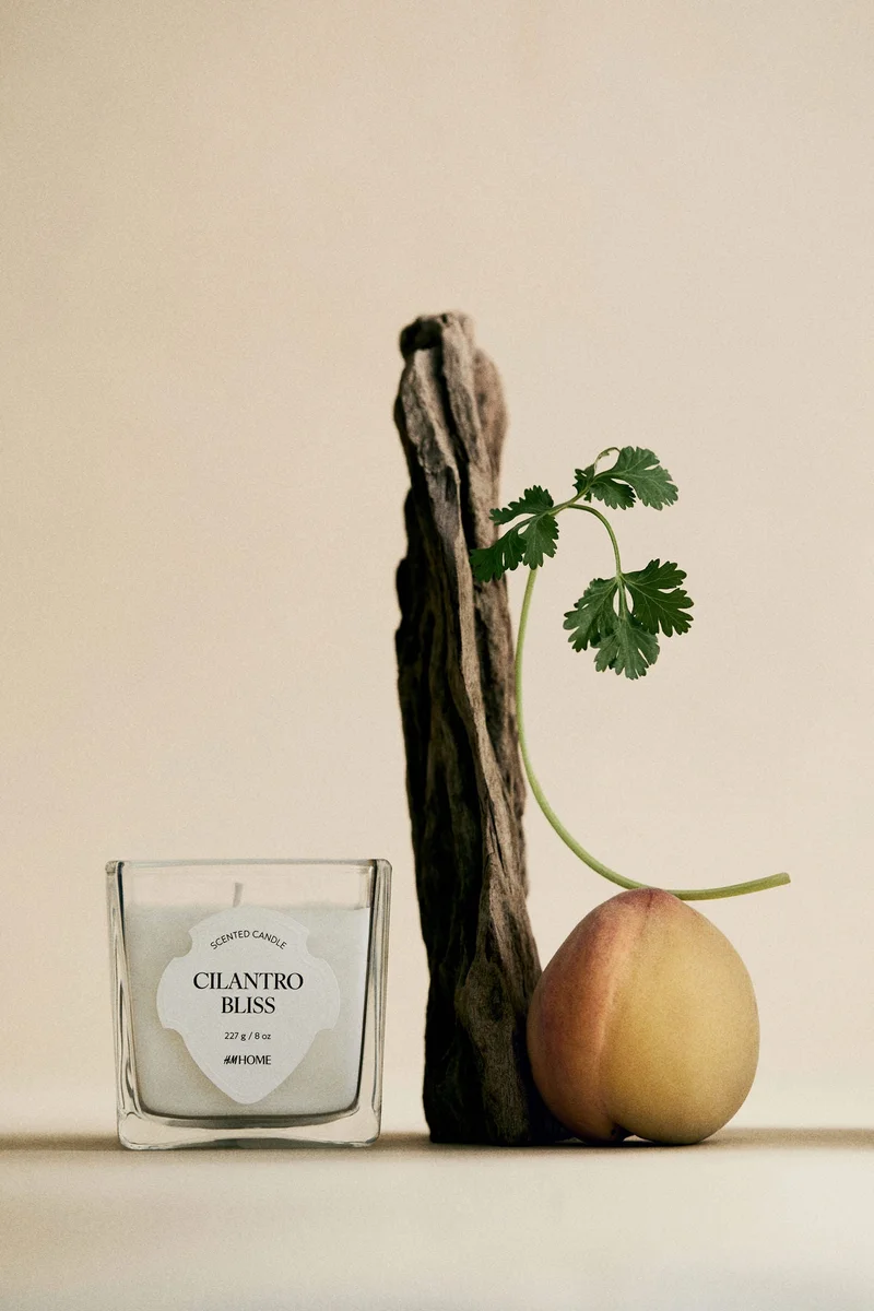 H&M Scented candle in glass holder