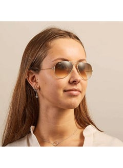 Signature Aviator Sunglass - 3025 Gold - Lens Size: 58 mm  - Image 5