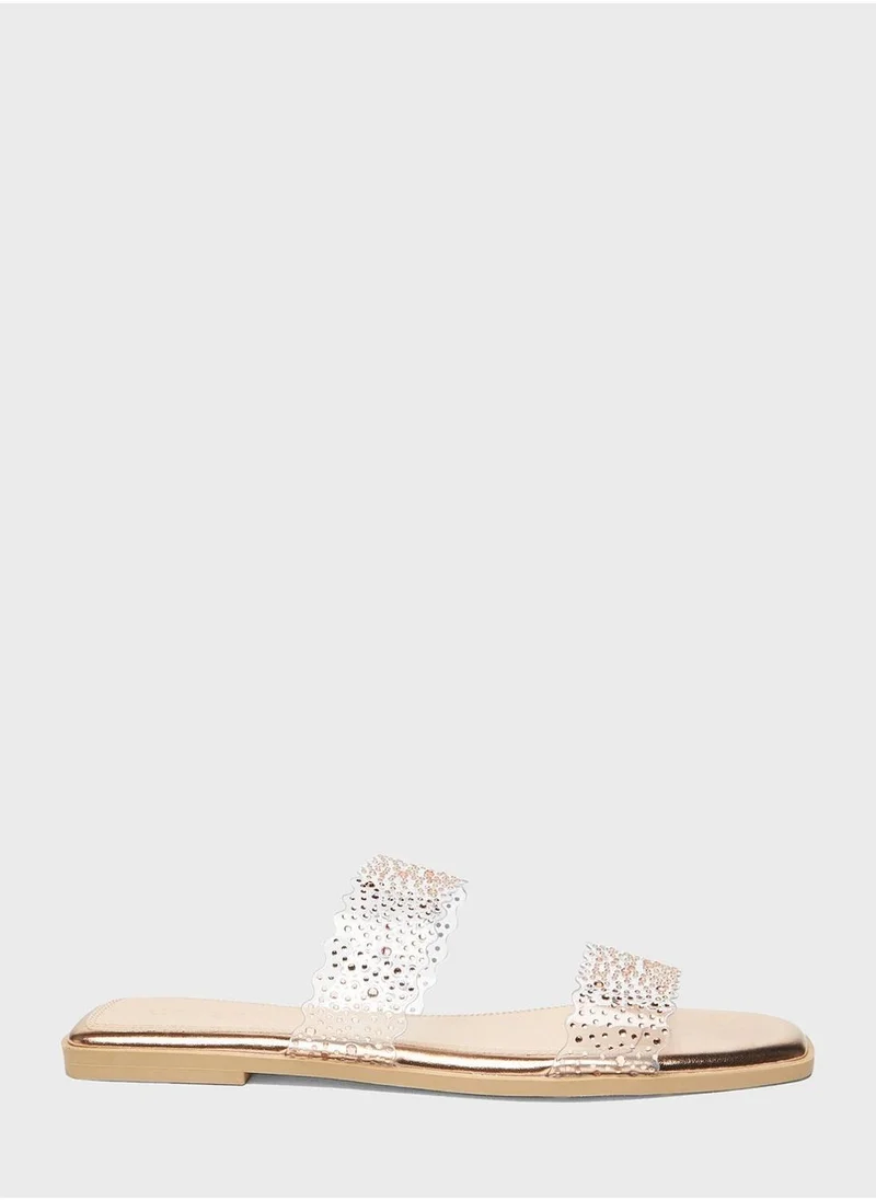 سيليست Multi Strap Flat Sandals