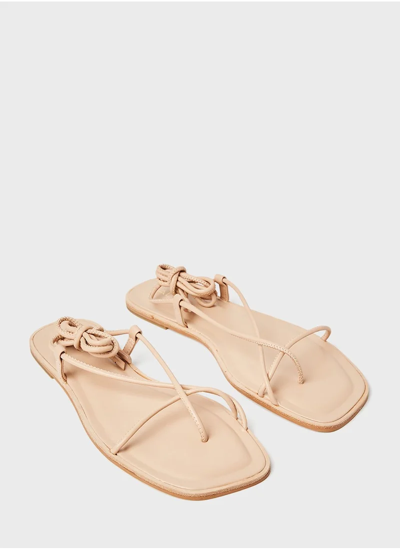 الدو Adravia Tie-Up Flat Sandals