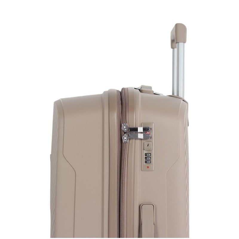 أفياتور طقم حقائب سفر فاخر ومتكامل – 3 قطع من AVIATOR مصنوع من البولي بروبلين ضدالكسر متانة عالية – تصميم عصري – أداء مثالي في كل رحلة - Image 3