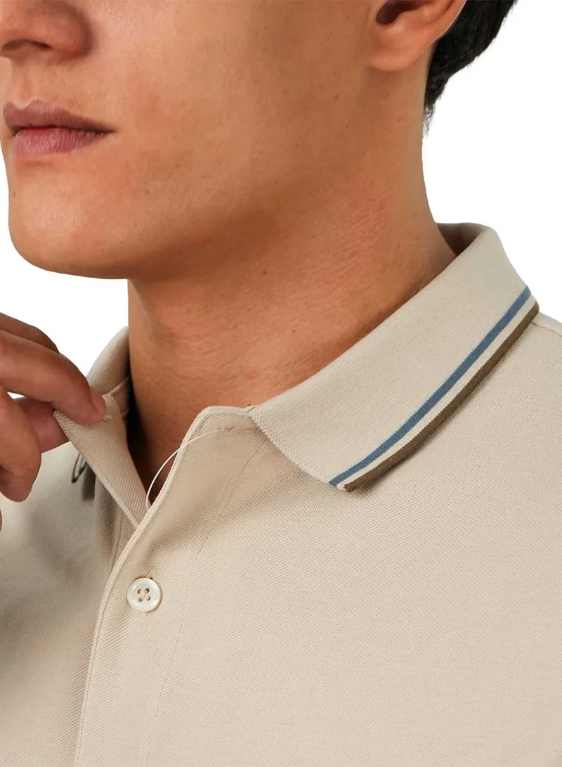 GIORDANO  Men's Slim Fit Pique Polo: Elevated Comfort, Modern Style for Men | Best Price UAE