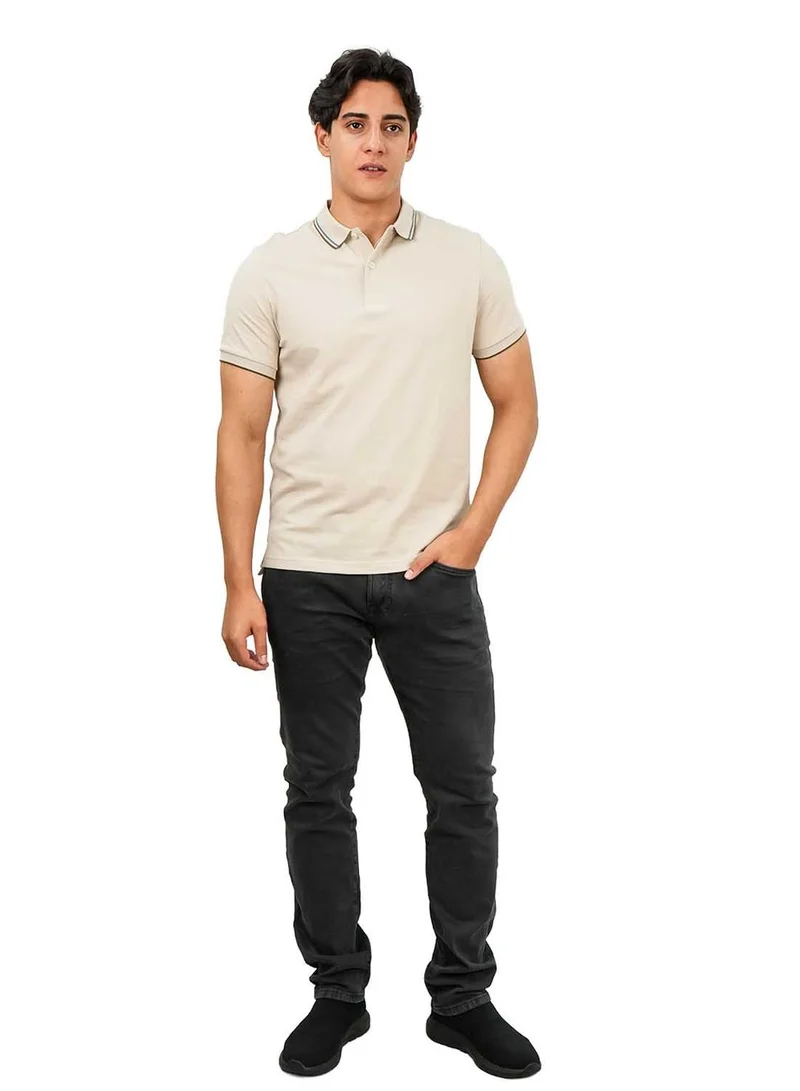 GIORDANO  Men's Slim Fit Pique Polo: Elevated Comfort, Modern Style for Men | Best Price UAE