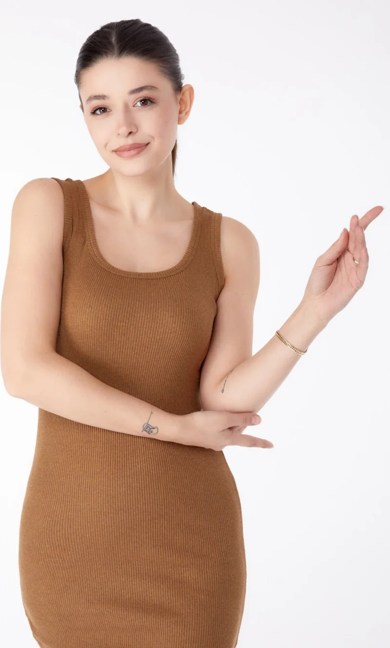 Tofisa Plain Mid Women's Tan Square Neck Slit Midi Dress - 24529