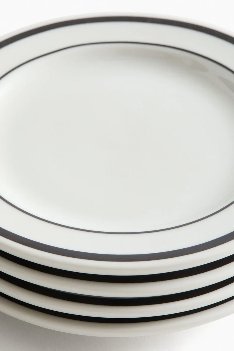 H&M 4-pack porcelain side plates