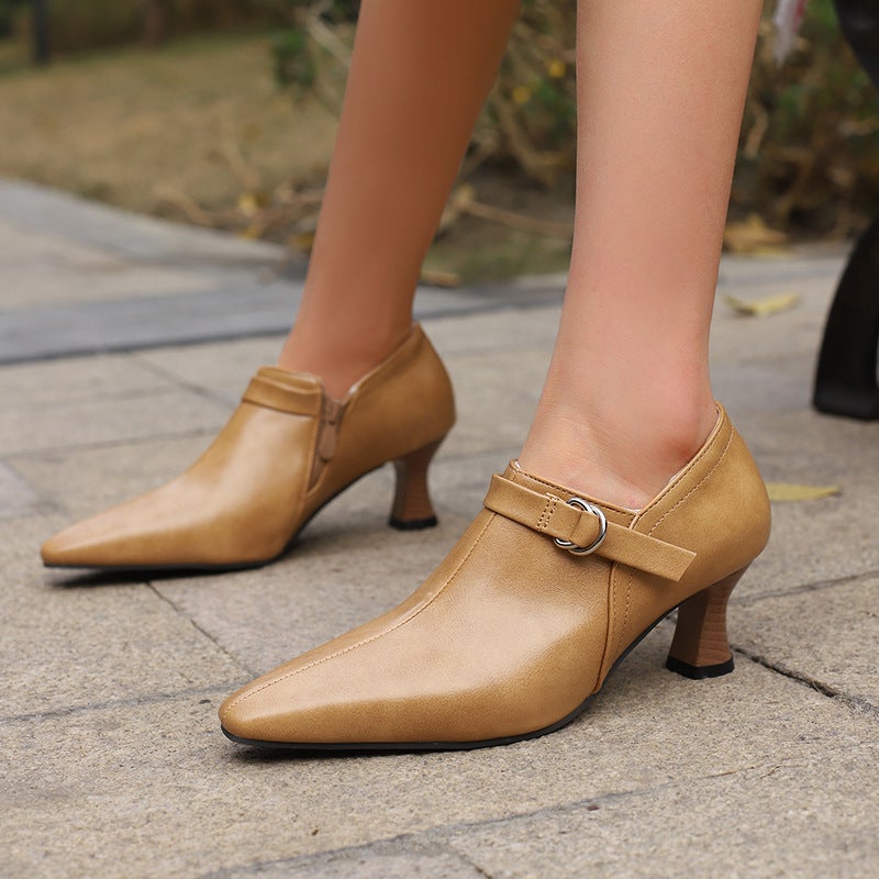 2024 Spring Fashion Pointed 32-50 Super Plus Size Wood Grain Mid-Heel Buckle Women'S Single Shoes - Image 2