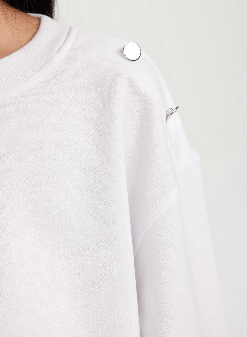 DeFacto  White Relax Fit Crew Neck Button Detail Sweatshirt for Women | Best Price UAE