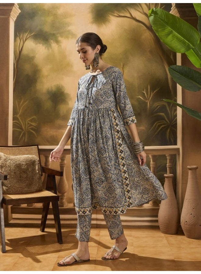 AKS Blue Nyra Cut A-Line Kurta Set - Image 3