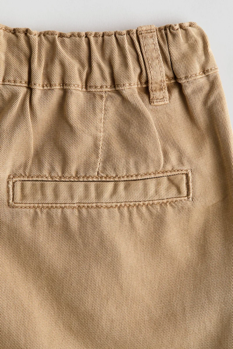 اتش اند ام بنطلون تشينو من مزيج لايوسيل