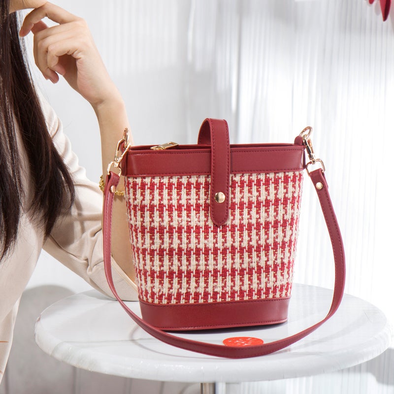 Large Capacity Handbag Wedding Bride Women'S Niche Women'S Bag Wedding Bag Small Bag Messenger Bag - Image 5