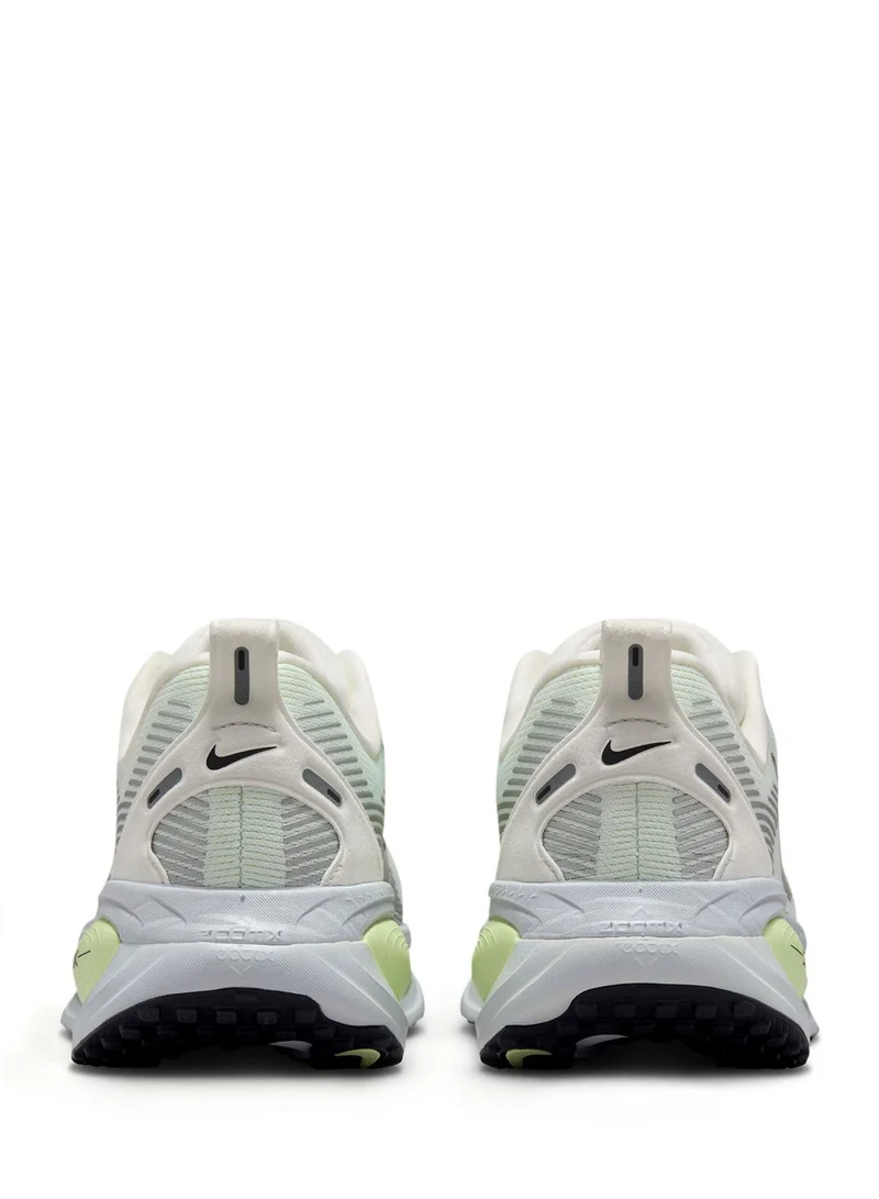 Nike Vomero 18