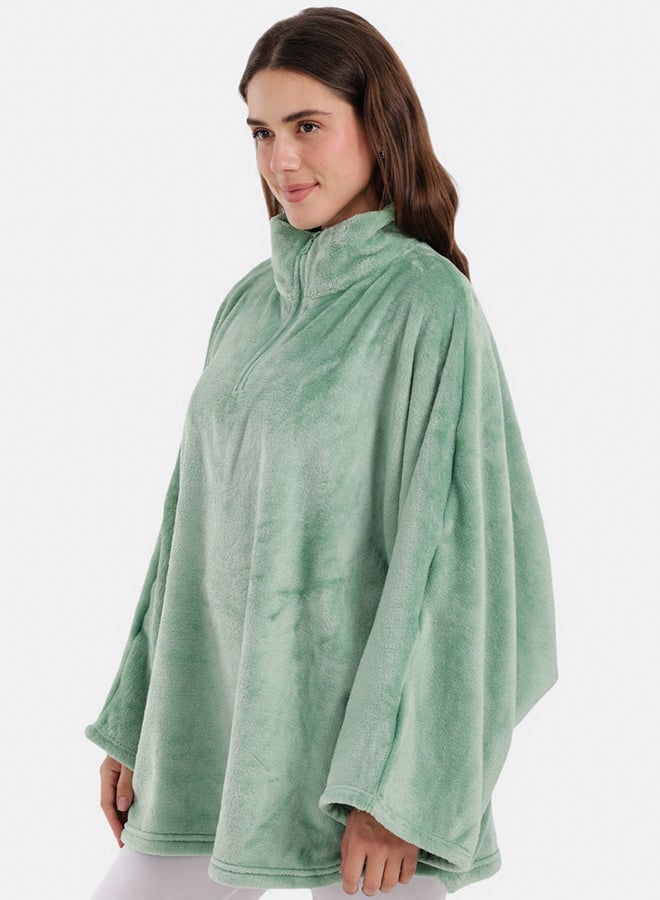Carina Velvet Poncho Wearable Blanket - Image 3