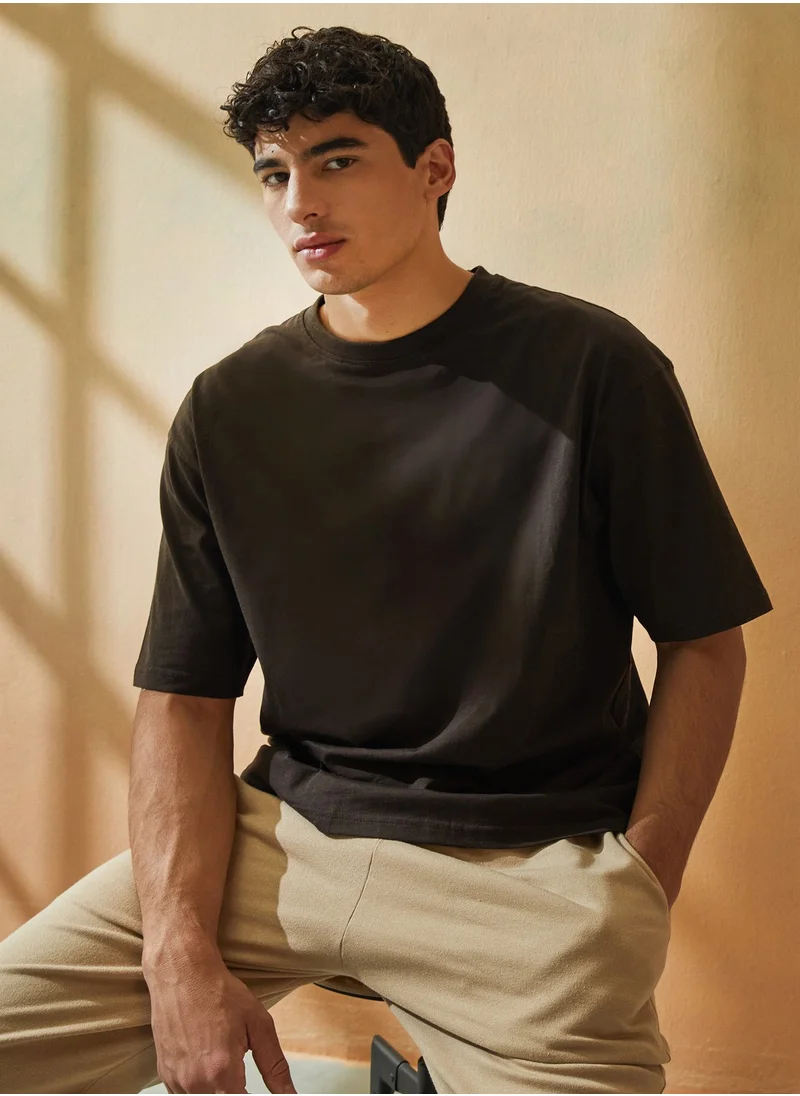 ستايلي Oversized Mock Neck Short Sleeve T-Shirt