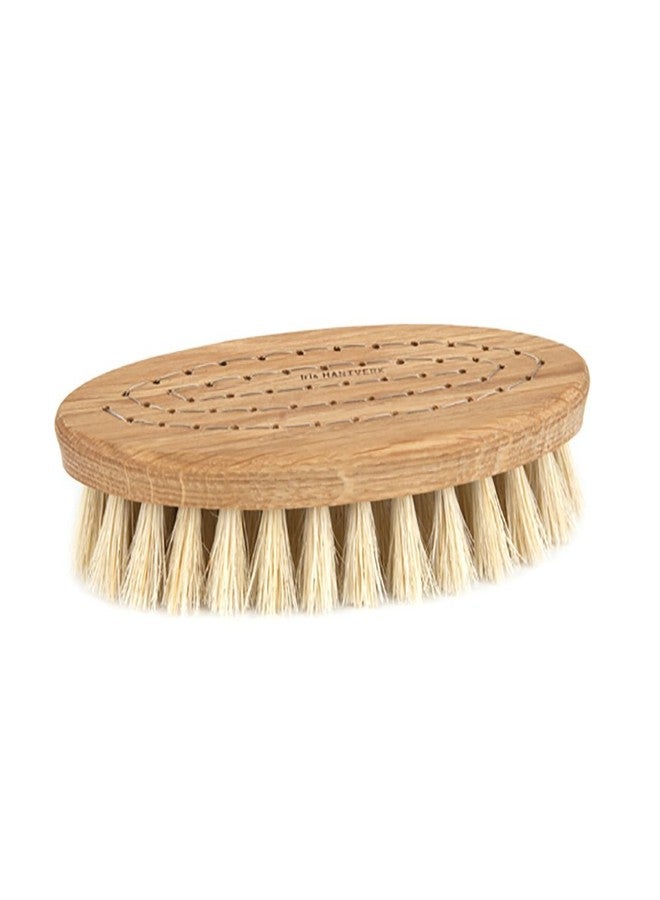 Iris Hantverk Oak and Horse Hair/Tampico Bath Brush - Image 1