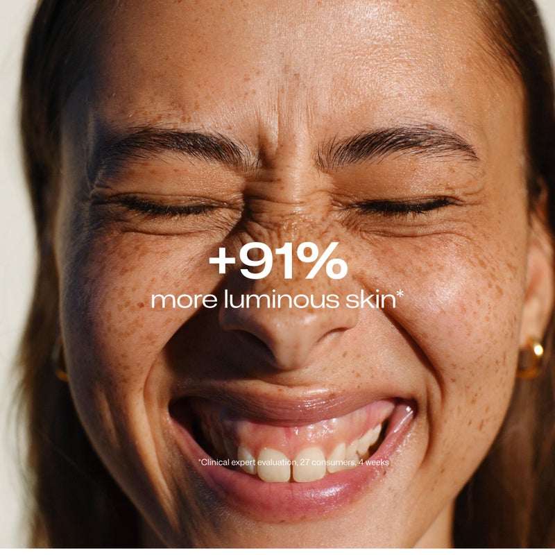 Lumene Nordic-C [Valo] Arctic Berry Face Oil - Antioxidant-Rich, Hydrating Serum with Vitamin C, Vitamin E & Hyaluronic Acid - Replenishes and Plumps Dry Skin - Vegan Skin Care (30 ml) - Image 4