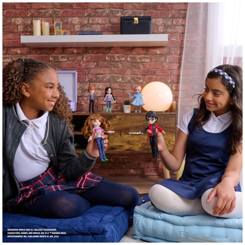 Wizarding World Harry Potter, 8-inch Harry Potter & Hermione Granger Dolls & Accessories Gift Set, over 20 Pieces, Kids Toys for Ages 6 and up - Image 3