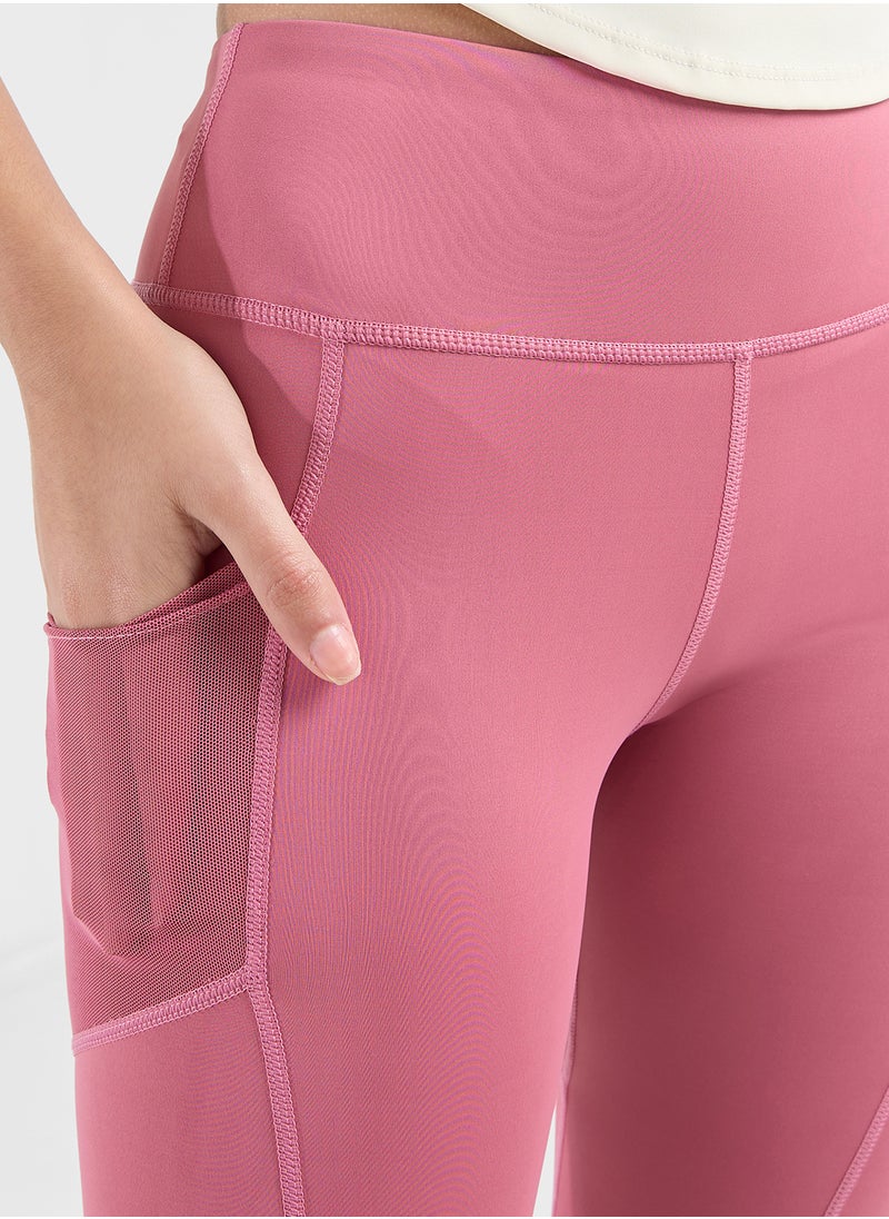 FRWD - High Waist 3/4Th Seamless Leggings With Side Pocket - Image 1