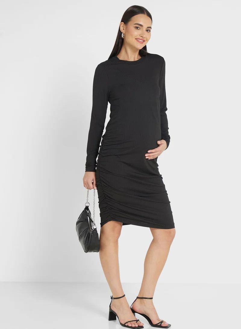 Only Maternity Ruched Knitted Dress