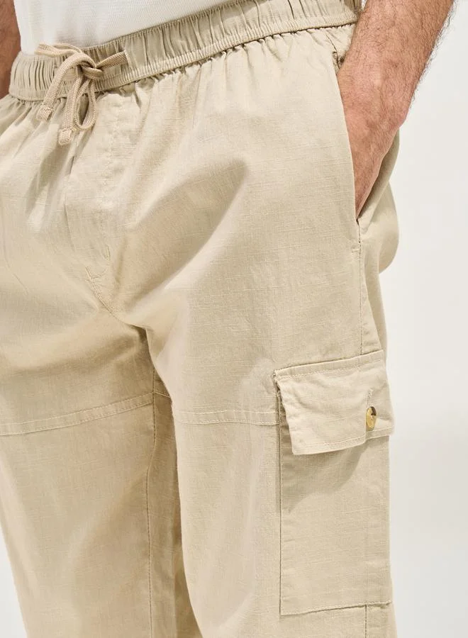 Styli Styli Premium Panelled Stretch Slub Woven Cargo Relaxed Pants